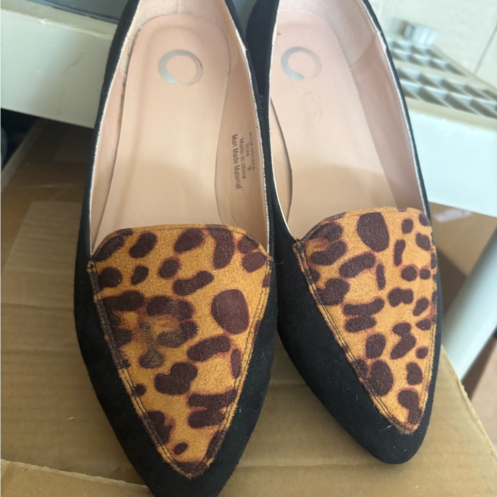 Leopard Print Black Loafers